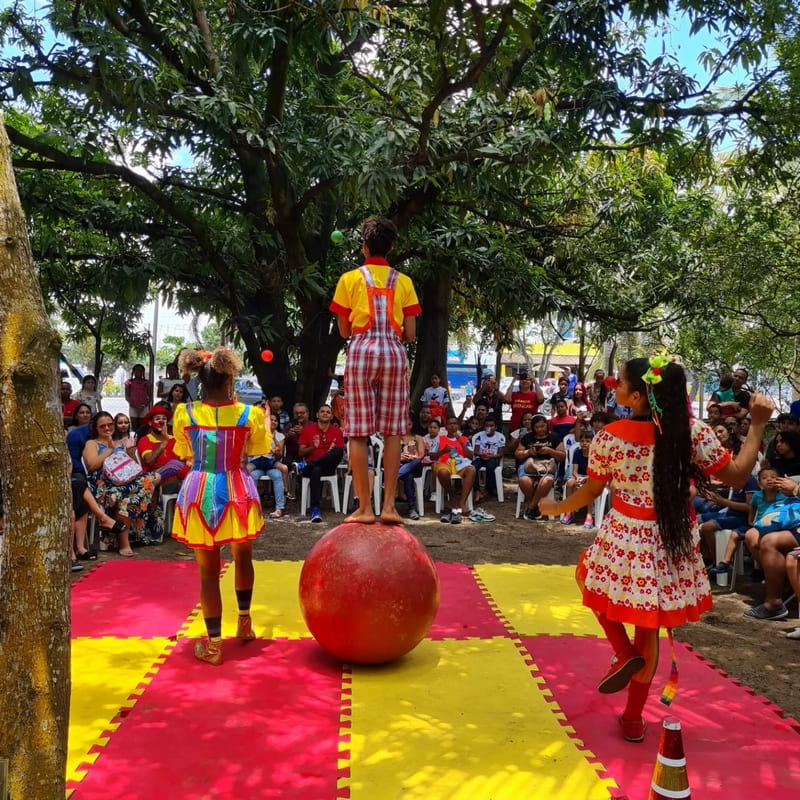 Trupe Circus em eventos pelo Dia das Crianças